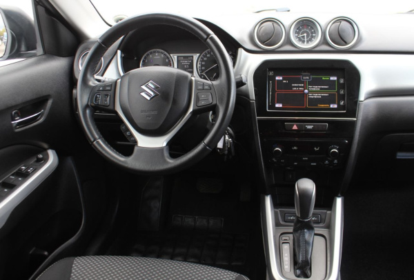 Suzuki Vitara 2015 года с пробегом 86 216 км, фото 17
