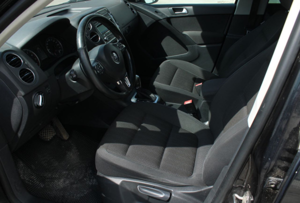 Volkswagen Tiguan 2012 года с пробегом 166 449 км, фото 14