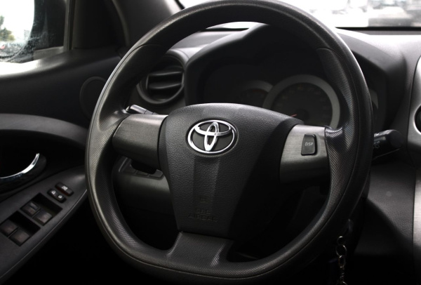 Toyota RAV 4 2012 года с пробегом 210 279 км, фото 16