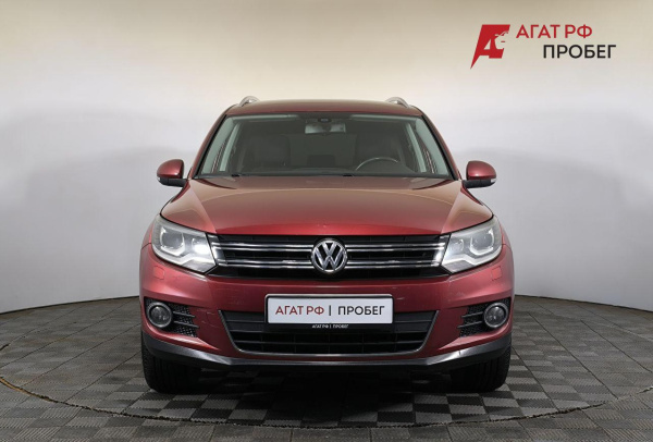 Volkswagen Tiguan 2012 года с пробегом 201 635 км, фото 2