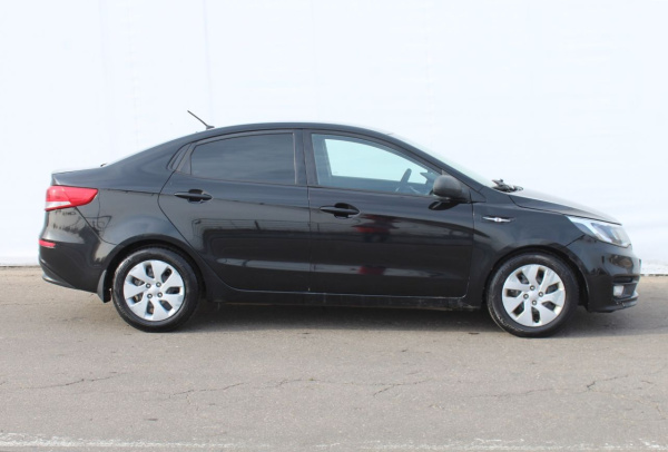 Kia Rio 2016 года с пробегом 72 529 км, фото 4