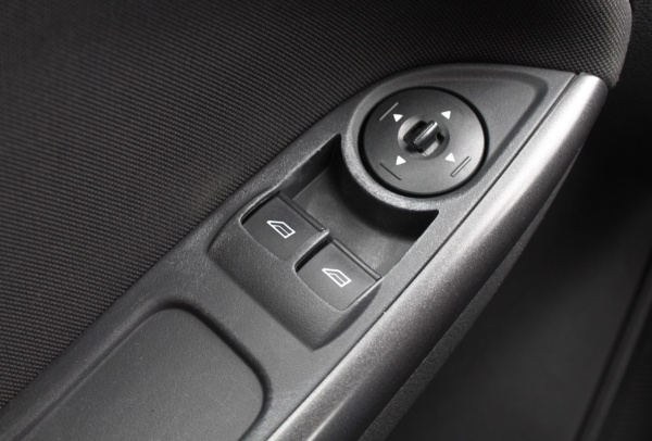 Ford Focus 2017 года с пробегом 145 856 км, фото 18