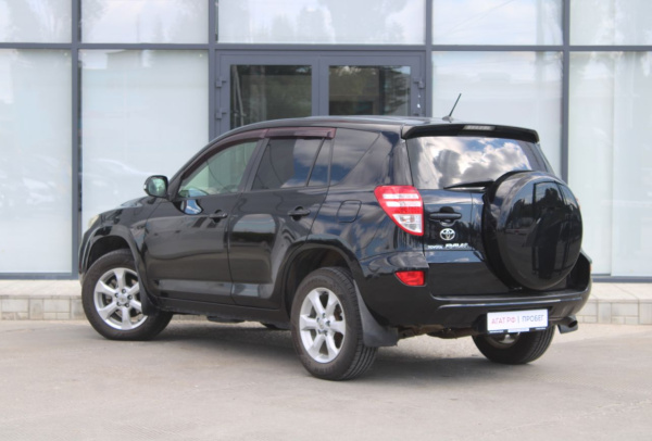 Toyota RAV 4 2012 года с пробегом 210 279 км, фото 7