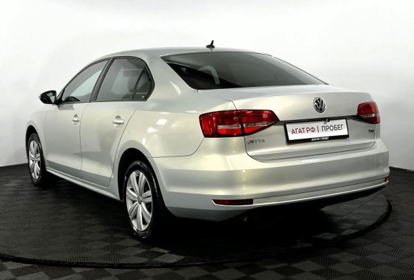 Volkswagen Jetta 2015 года с пробегом 166 180 км, фото 8