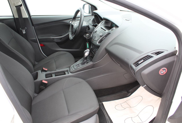 Ford Focus 2017 года с пробегом 145 856 км, фото 12