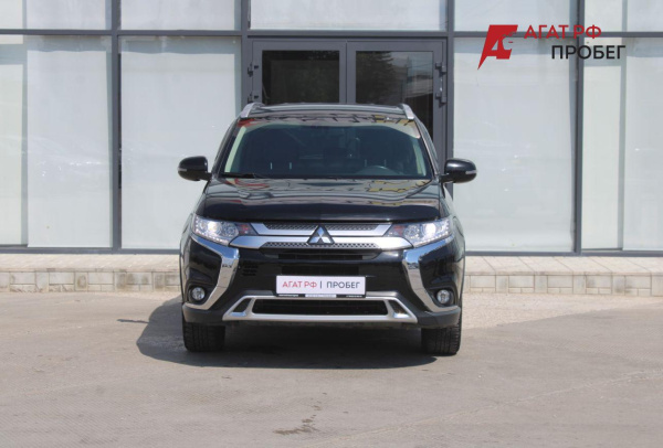 Mitsubishi Outlander 2019 года с пробегом 68 018 км, фото 2
