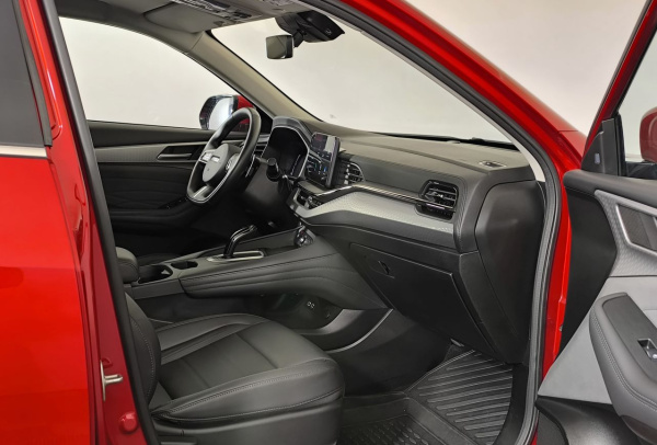 Haval F7x 2024 года с пробегом 67 800 км, фото 9
