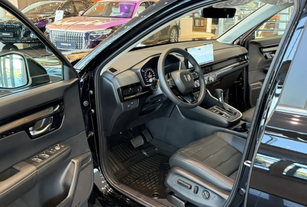 Honda CR-V VI 2026 года с пробегом 38 км, фото 8