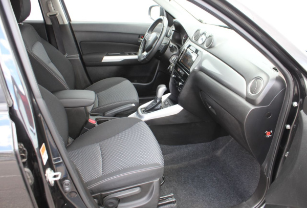 Suzuki Vitara 2015 года с пробегом 86 216 км, фото 12